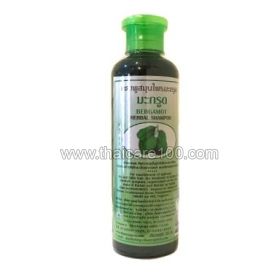 Natural herbal shampoo based on Bergamot (kafir lime) Thanyaporn