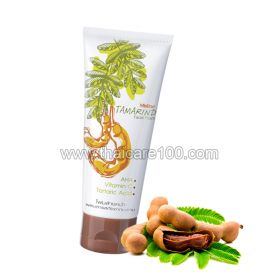 Facial Wash based on natural Tamarind Tamarind Facial Foam from Mistine