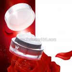 Whitening cream W White Cream against pigmentation and melasma