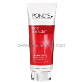 Foam cleaning person Pond's Age Miracle Cell Regen Facial Foam